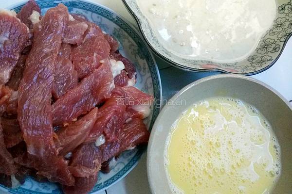 炸酥肉的做法图解3