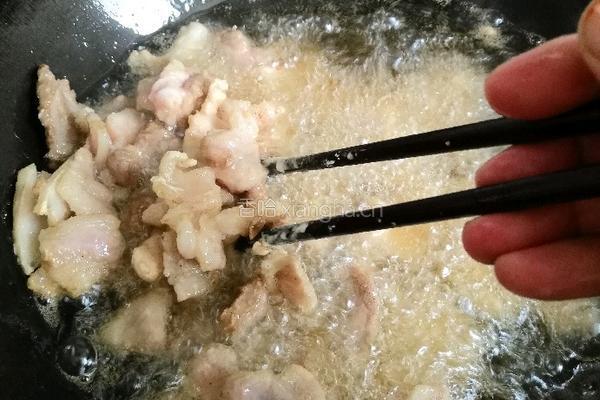 香菇黑木耳炒肉片的做法图解4