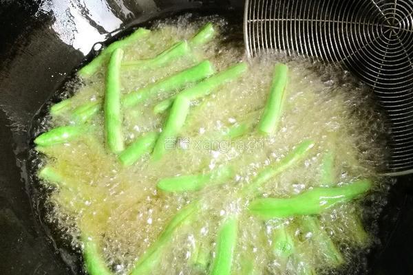 干煸无丝豆角的做法图解3