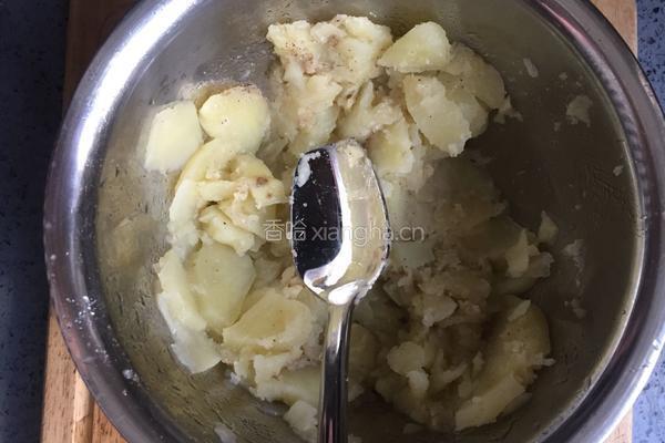 烤鱿鱼土豆泥的做法图解5