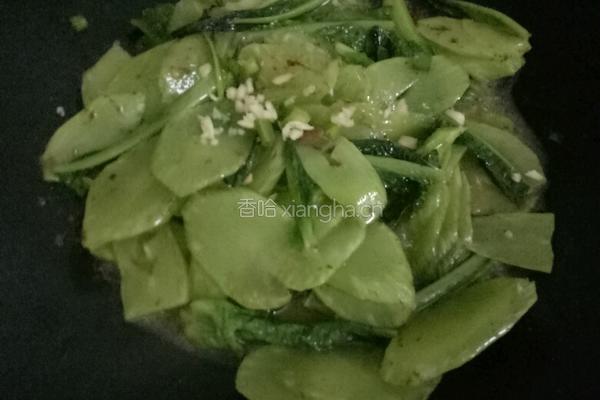 蒜蓉炒莴笋的做法图解3