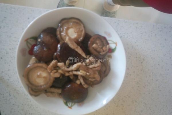 香菇炒肉