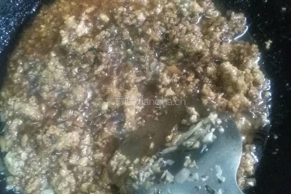 香菇酱的做法图解3