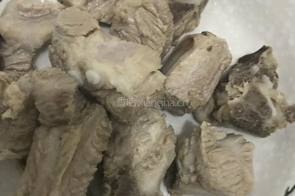 海带玉米排骨汤的做法图解6