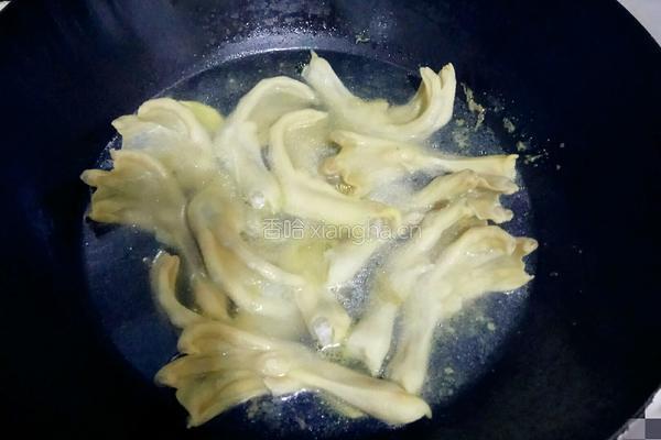 卤鸭爪的做法图解5