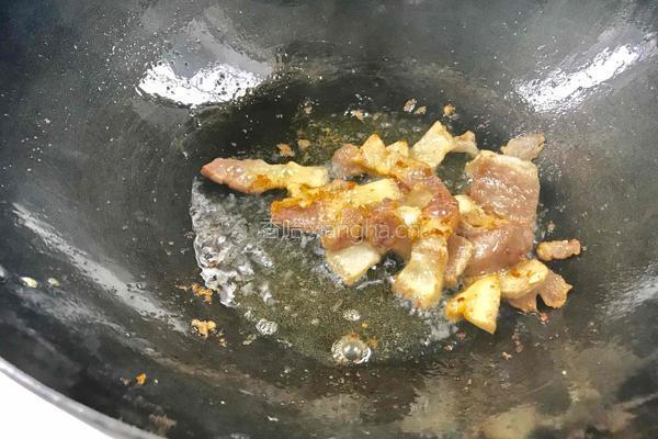 五花肉炒扁豆的做法图解8