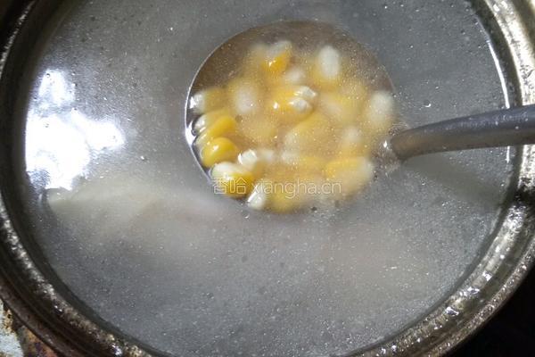 筒骨玉米粥的做法图解5
