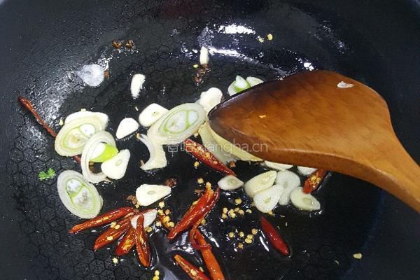 酸辣土豆片的做法图解4