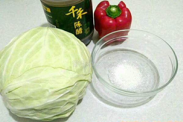 糖醋莲白的做法图解1