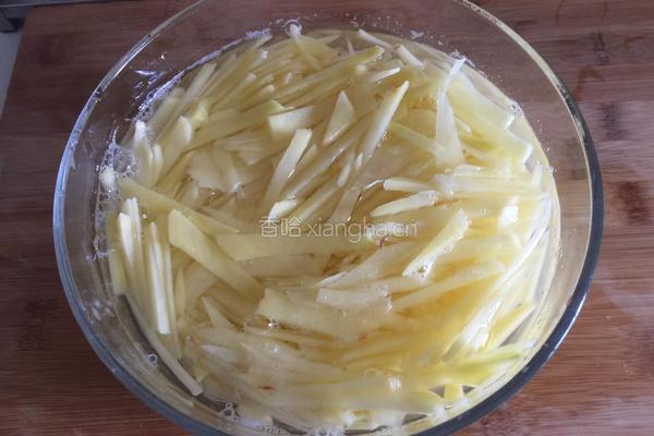 青椒土豆丝的做法图解3