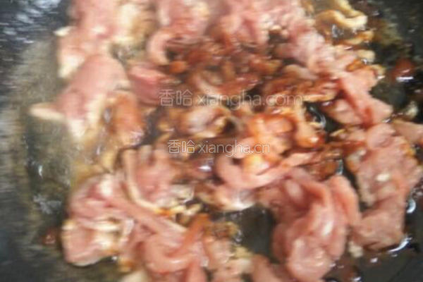 蒜苔肉丝炒饼的做法图解4