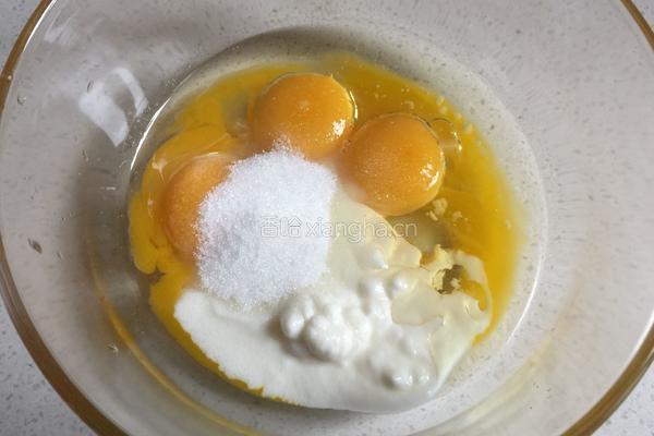 红丝绒奶油蛋糕卷的做法图解3