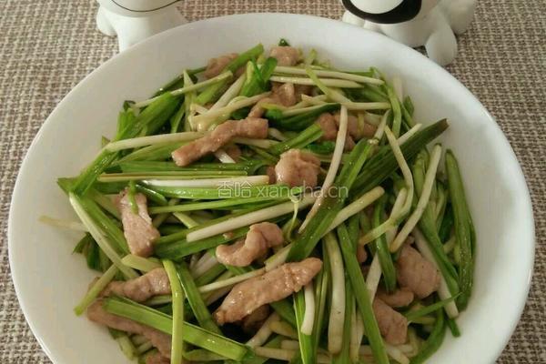 蒜苗炒肉的做法图解10