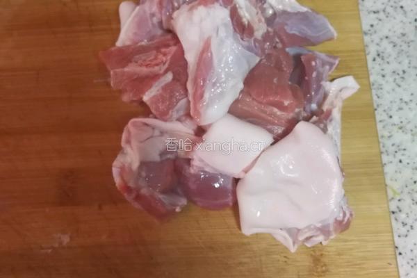 红烧羊肉的做法图解1