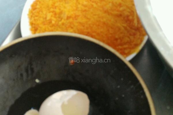 椒香蛋黄炒玉米的做法图解2