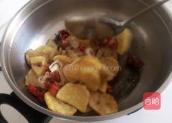 烹土豆片的做法图解5