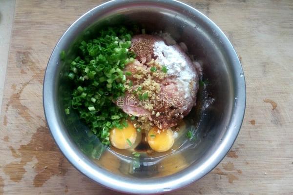 自制猪肉馄饨的做法图解2