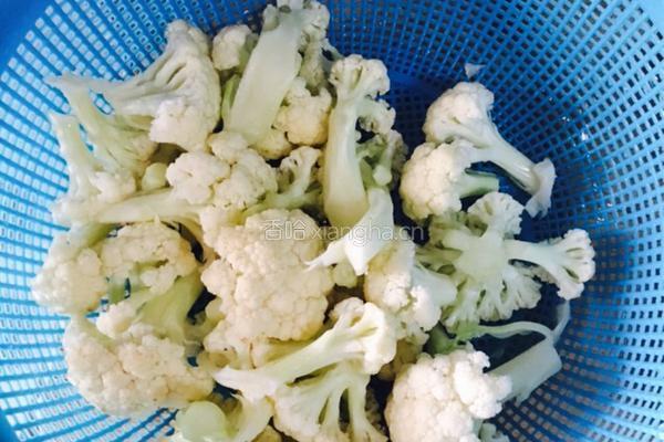 干锅花菜的做法图解1