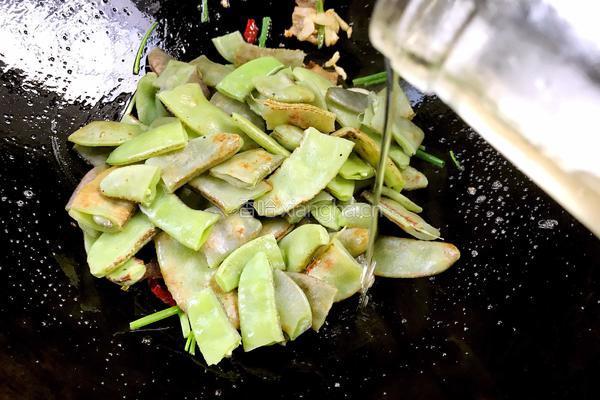 麻辣扁豆的做法图解11