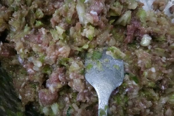 牛肉白菜馅饺子的做法图解8