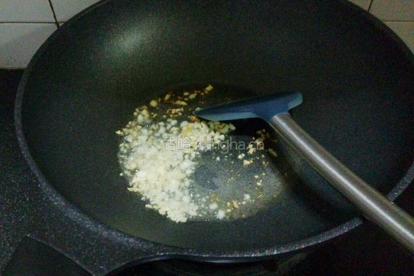 蒜蓉娃娃菜的做法图解6