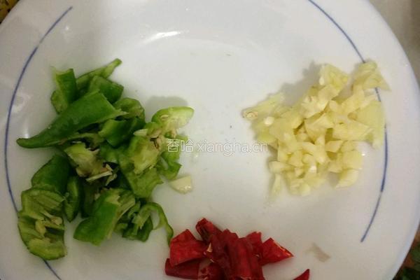 香菜肉丝的做法图解2