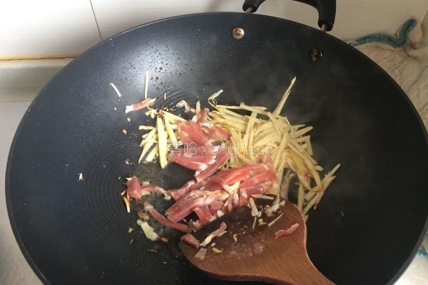 雪菜肉丝汤年糕的做法图解6