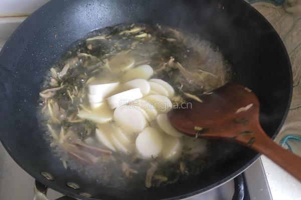 雪菜肉丝汤年糕的做法图解11