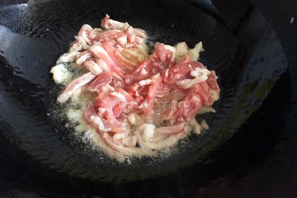 猪耳朵豆角丝炒肉的做法图解6