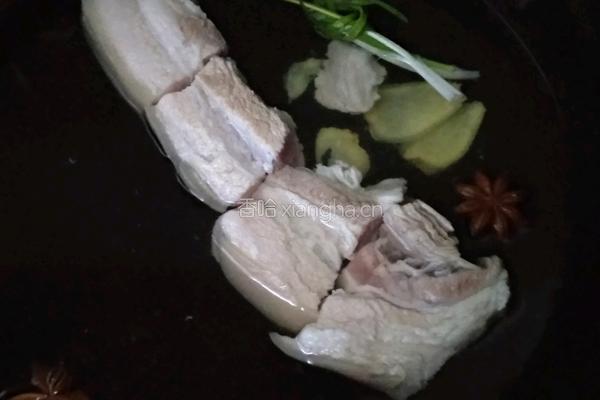 梅菜扣肉的做法图解3