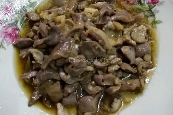 酸豆角炒鸡杂的做法图解10