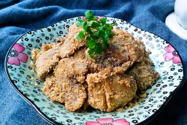 玉米面粉炒肉的做法图解1
