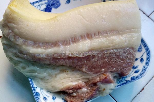 玉米面粉炒肉的做法图解2
