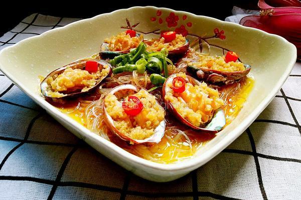 蒜蓉粉丝鲍鱼的做法图解14