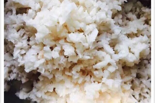 芹菜莲藕馅饺子的做法图解3