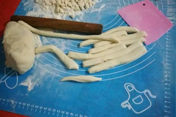 陕西炒麻食的做法图解3