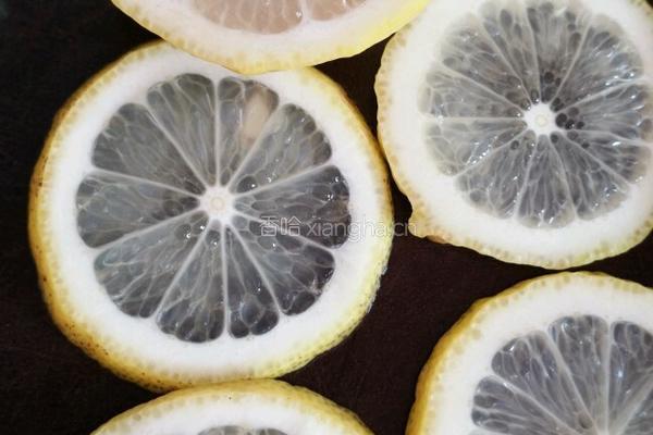 冰糖柠檬膏的做法图解4