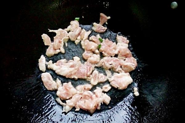 萝卜炒肉的做法图解4