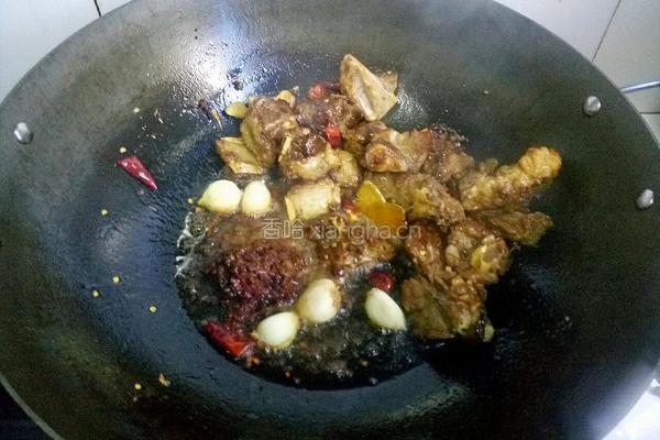 香辣土豆烧排骨的做法图解10