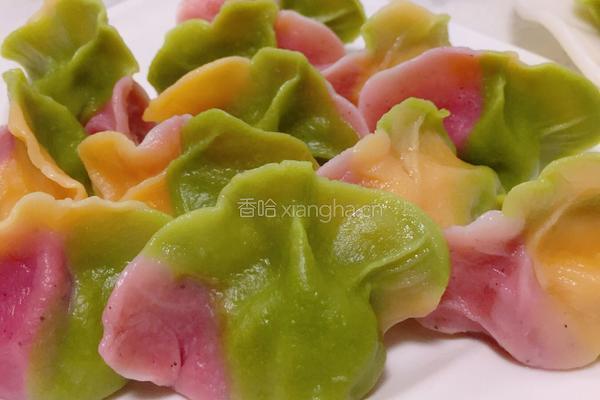 三色饺子的做法图解1