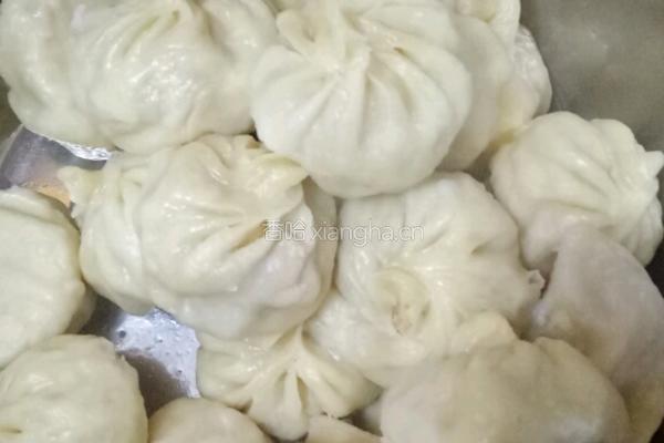 酸菜肉包子的做法图解7