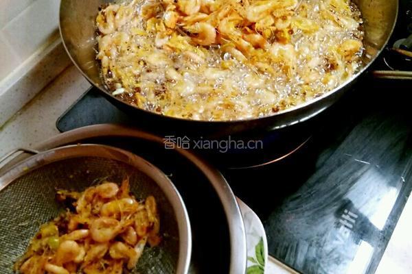 鲁菜大师蒋家菜香酥麻辣海小白绒虾的做法图解5
