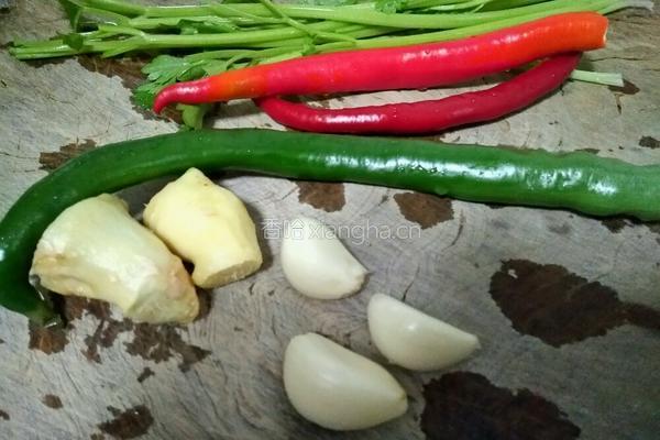 鱼煮豆腐的做法图解2