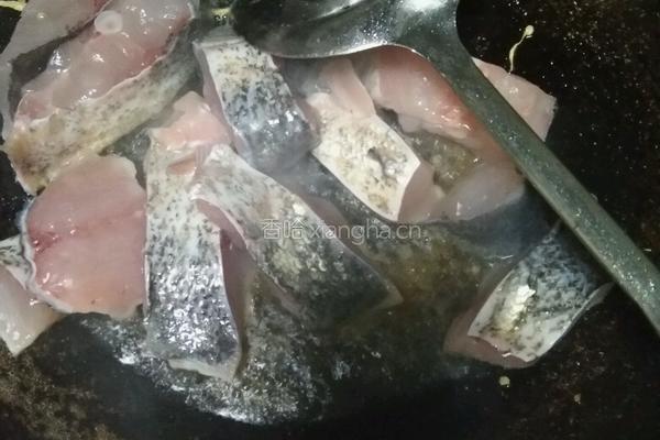 鱼煮豆腐的做法图解10