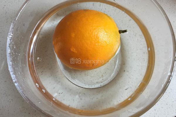 香橙蛋糕卷的做法图解1