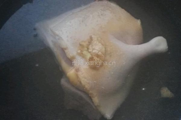 鸭肉闷玉菇的做法图解1