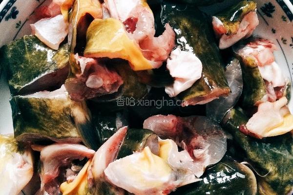 黄豆烧黄颡鱼的做法图解1