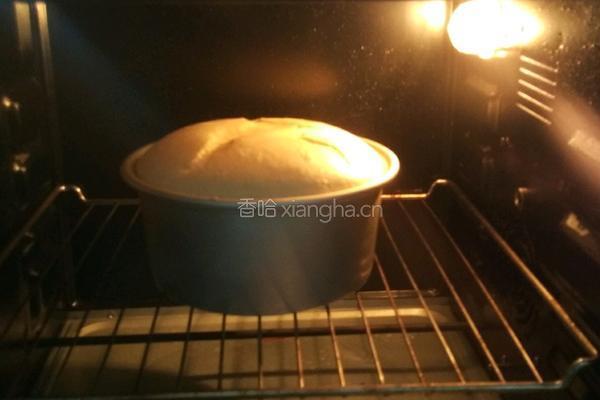 戚风蛋糕的做法图解8