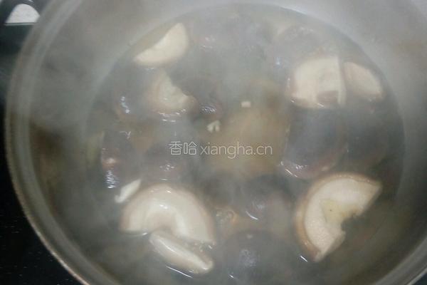 鸡腿肉蘑菇土豆的做法图解5