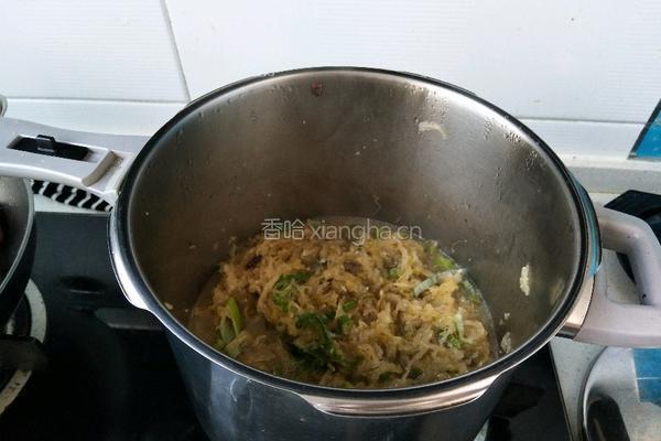 东北大鹅顿酸菜的做法图解6